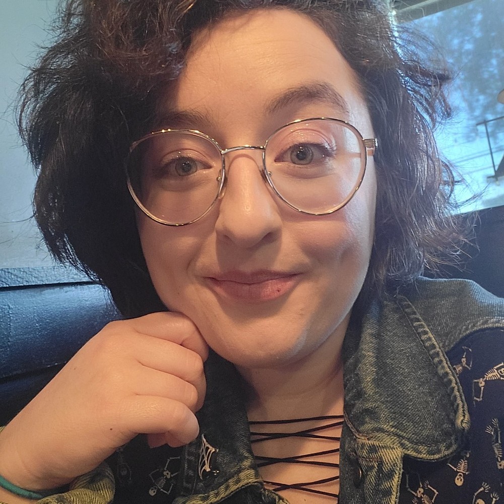 Meet your Posher, Madelynn